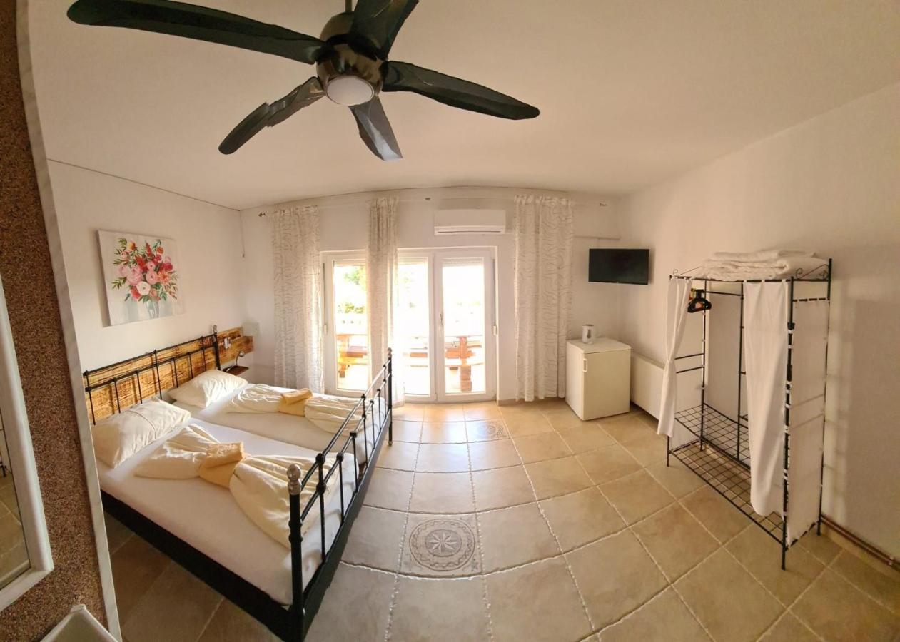 Bed & Breakfast Barbara Novi Vinodolski Εξωτερικό φωτογραφία