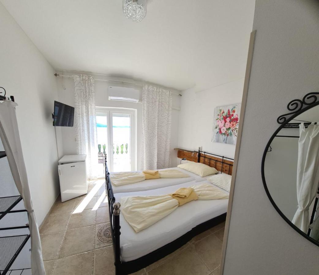Bed & Breakfast Barbara Novi Vinodolski Εξωτερικό φωτογραφία